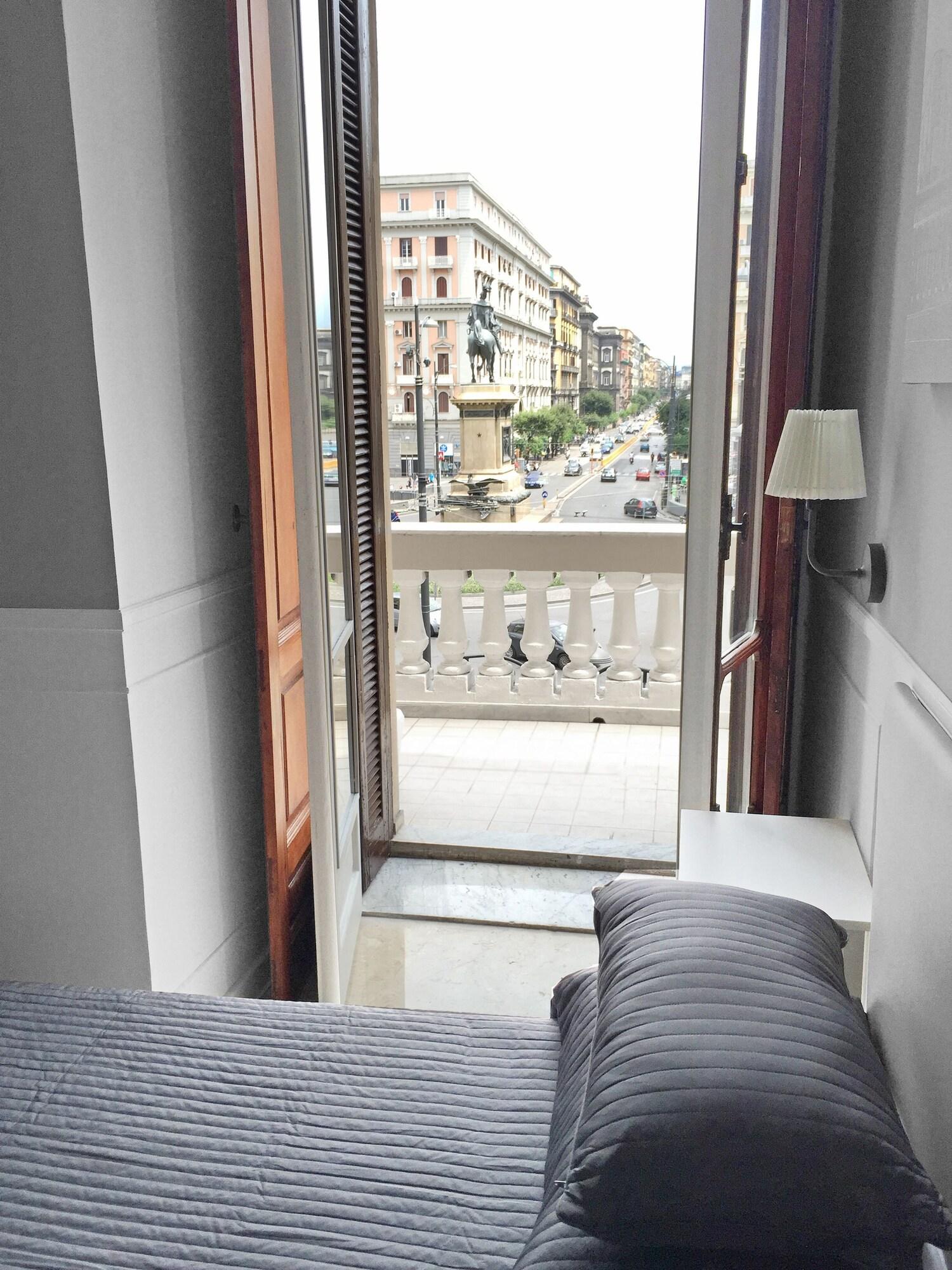 Piazza Bovio 22 Otel Napoli Dış mekan fotoğraf
